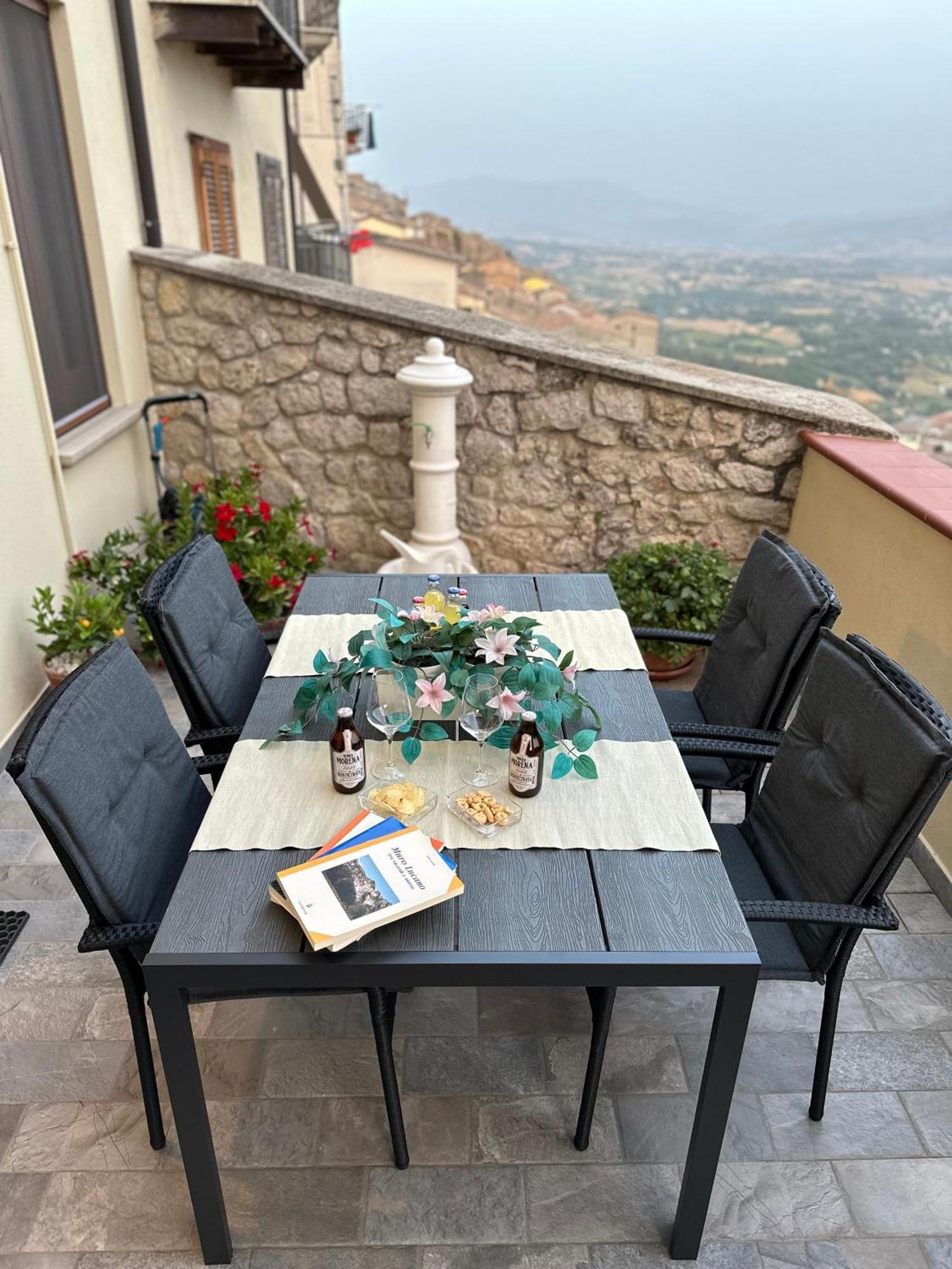 Nonna Felicia B&B Muro Lucano Exterior foto